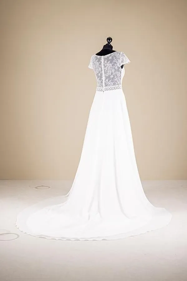 undefined Brautkleid Kollektion