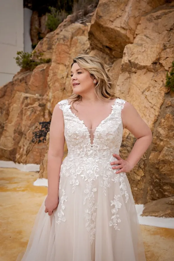 undefined Brautkleid Kollektion