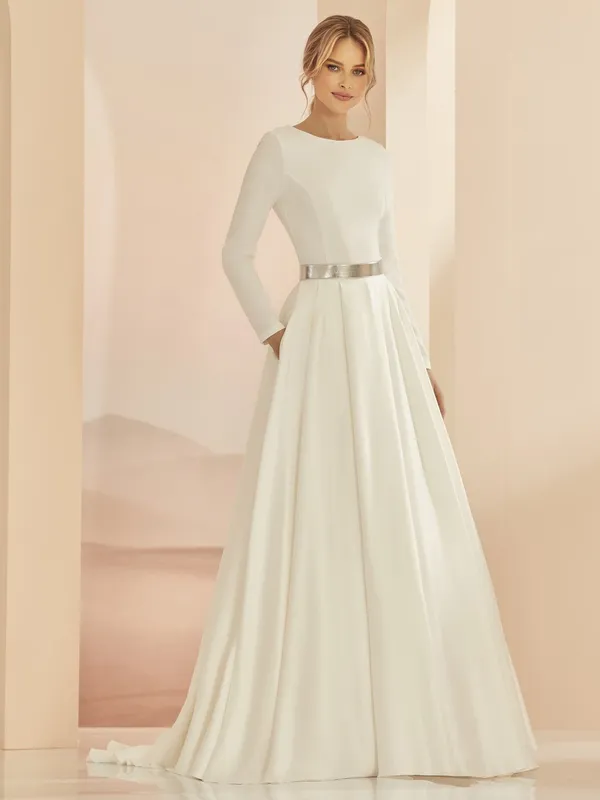 undefined Brautkleid Kollektion