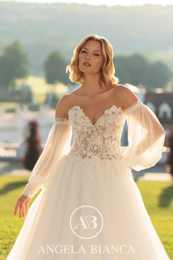 undefined Brautkleid Kollektion