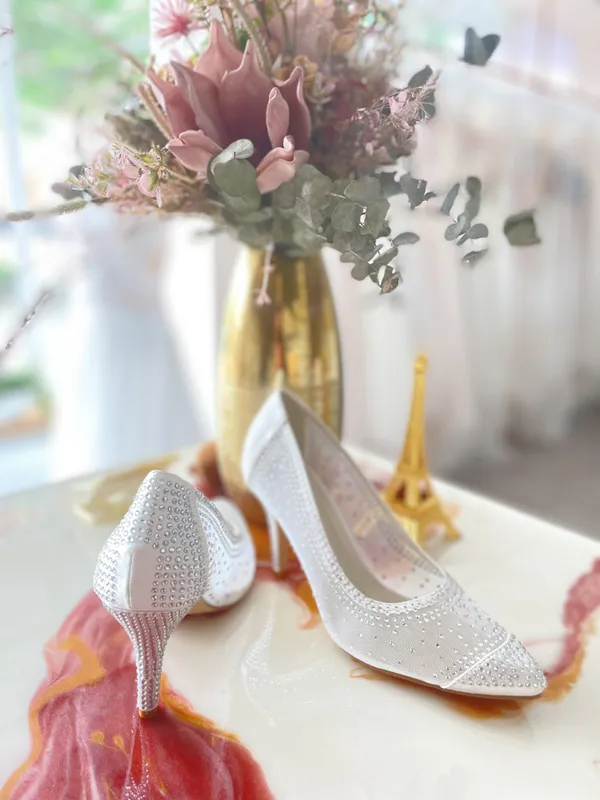 undefined Brautkleid Kollektion