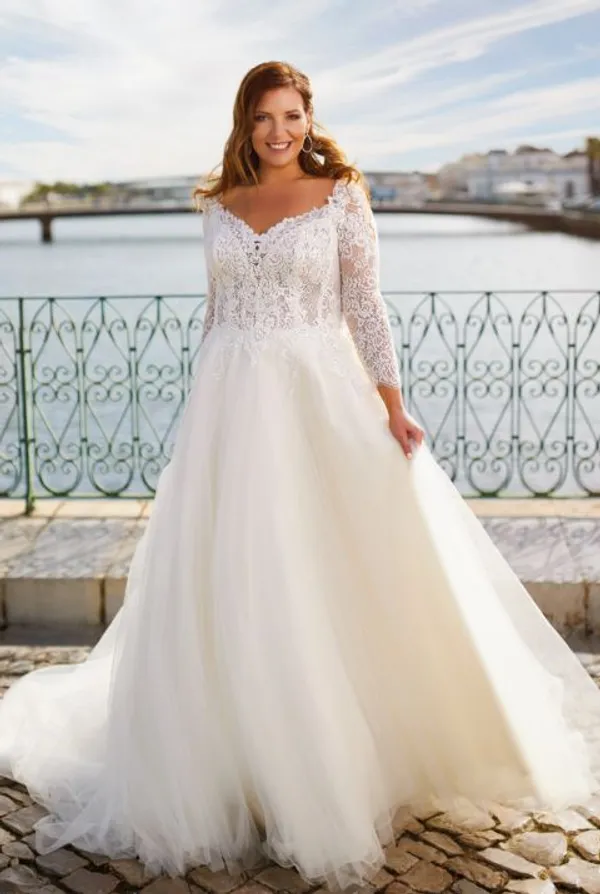 undefined Brautkleid Kollektion