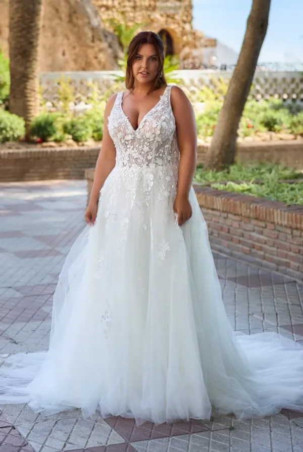 undefined Brautkleid Kollektion